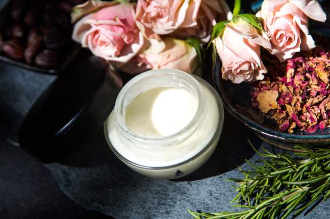 rosehip oil enriched moisturizer